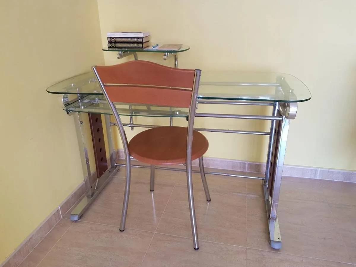 Magnifico Apartamento Junto Al Canal Principal. Empuriabrava